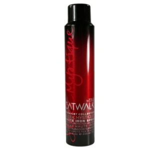 Tigi Catwalk Sleek Mystique spray a hajformázáshoz, melyhez magas hőfokot használunk
