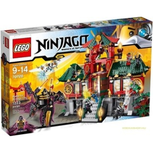 LEGO Csata Ninjago City-ért 70728