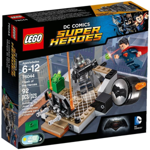 LEGO Hősök viadala 76044