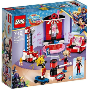 LEGO Super Heroes Harley Quinn™ hálószobája 41236