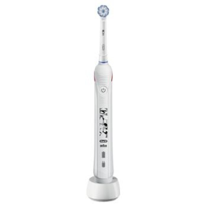 Oral-B PRO 2 elektromos fogkefe Junior Sensi fejjel, Star Wars