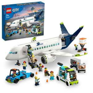 LEGO City: Utasszállító repülőgép 60367